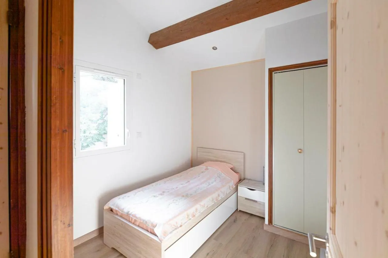 公寓 Le Clos Zinou 朗贝斯克